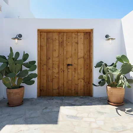 Nostos Antiparos Town