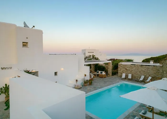 Villa Nostos Antiparos Town